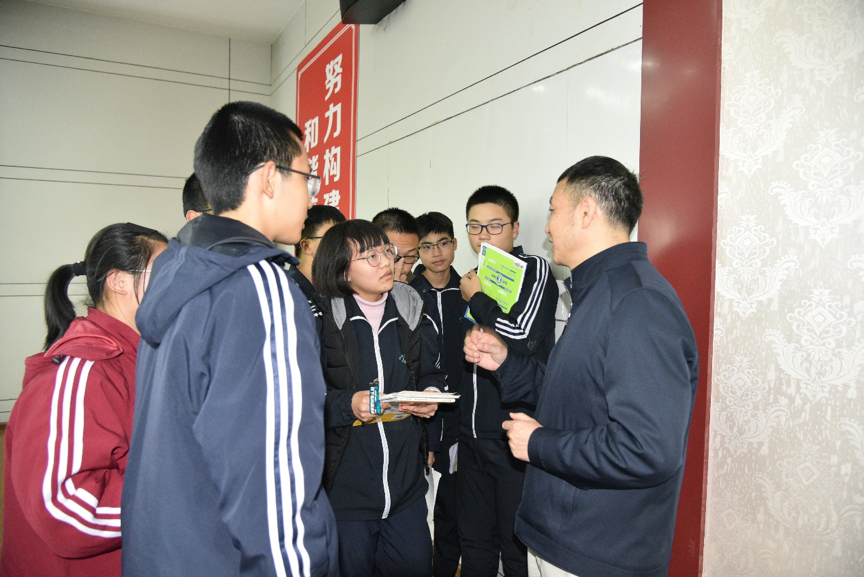 dd624bdea4ceae0f89059d7d7c363690.png